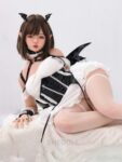 SH030-150-Aileen-_6__WH_1500x2000px.jpg